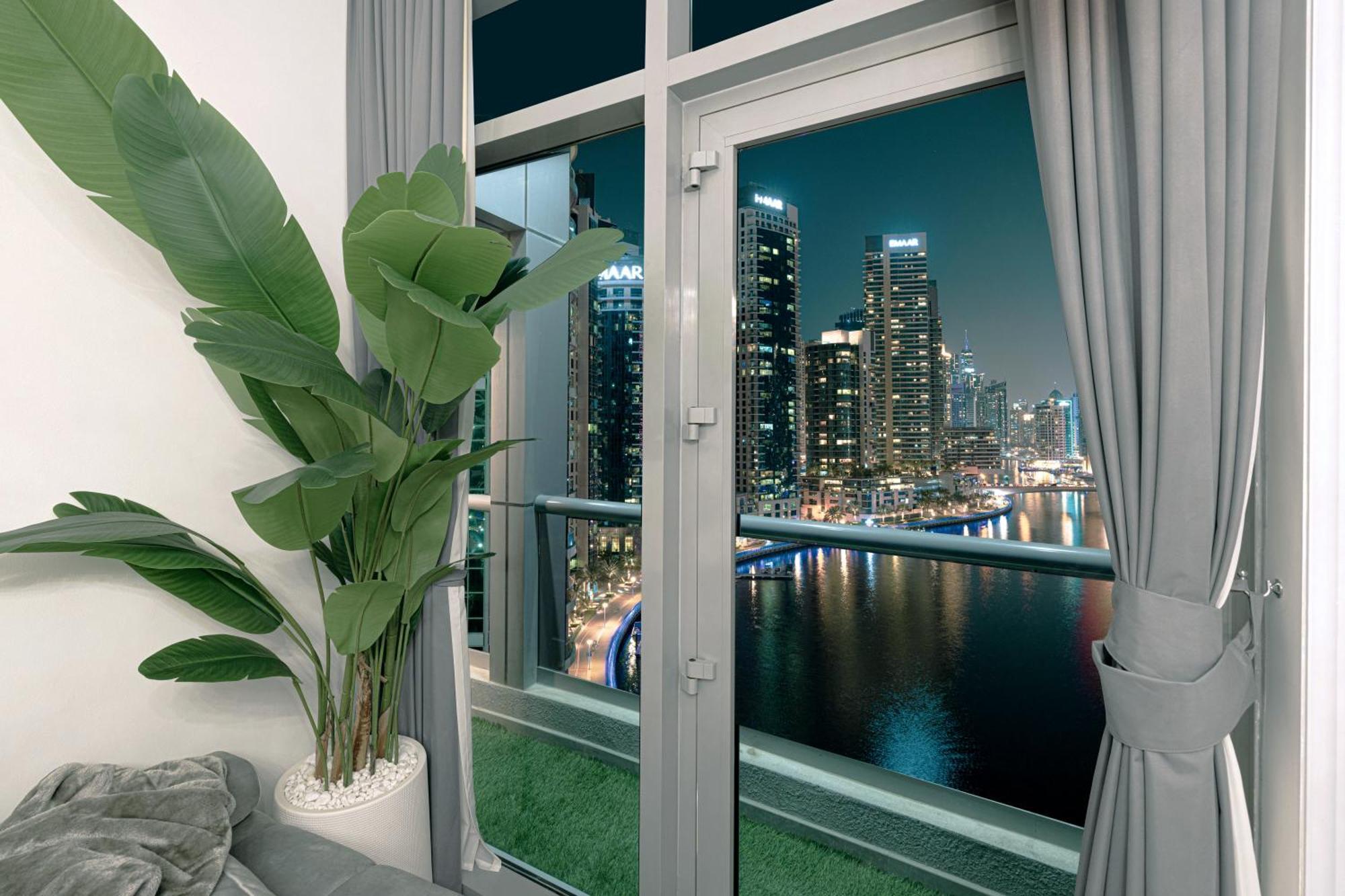 شقة A Marina Luxe Retreat *