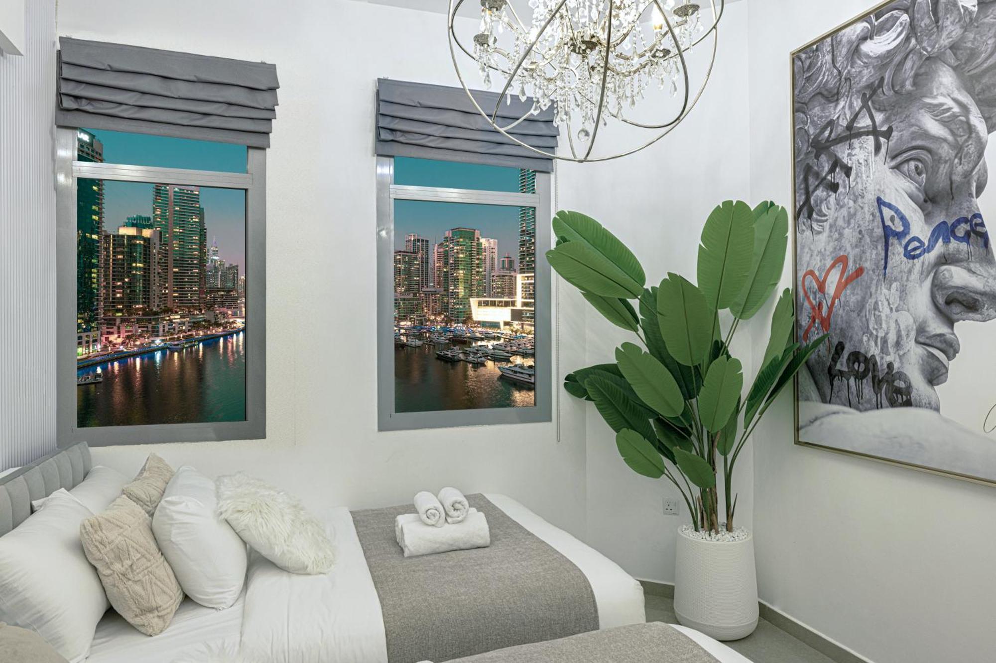 A Marina Luxe Retreat دبي