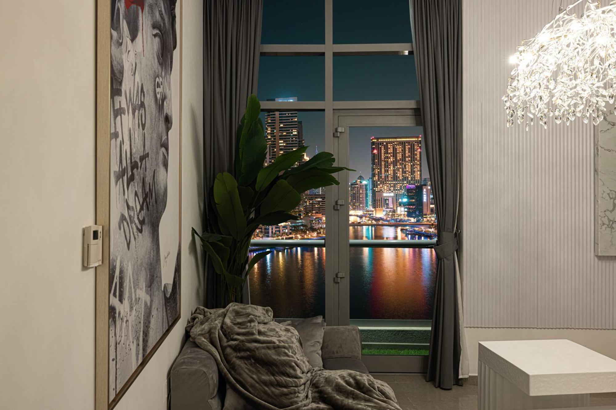 شقة A Marina Luxe Retreat *