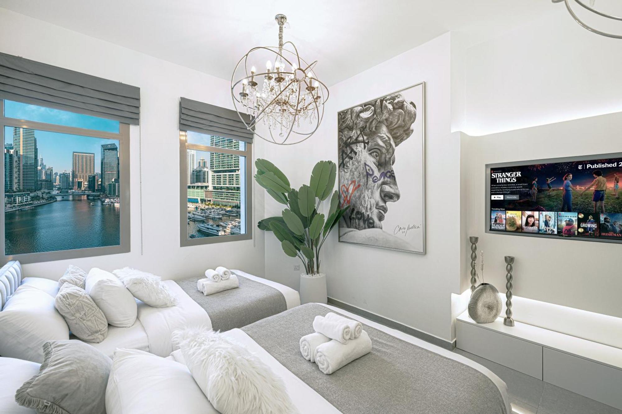 A Marina Luxe Retreat شقة دبي